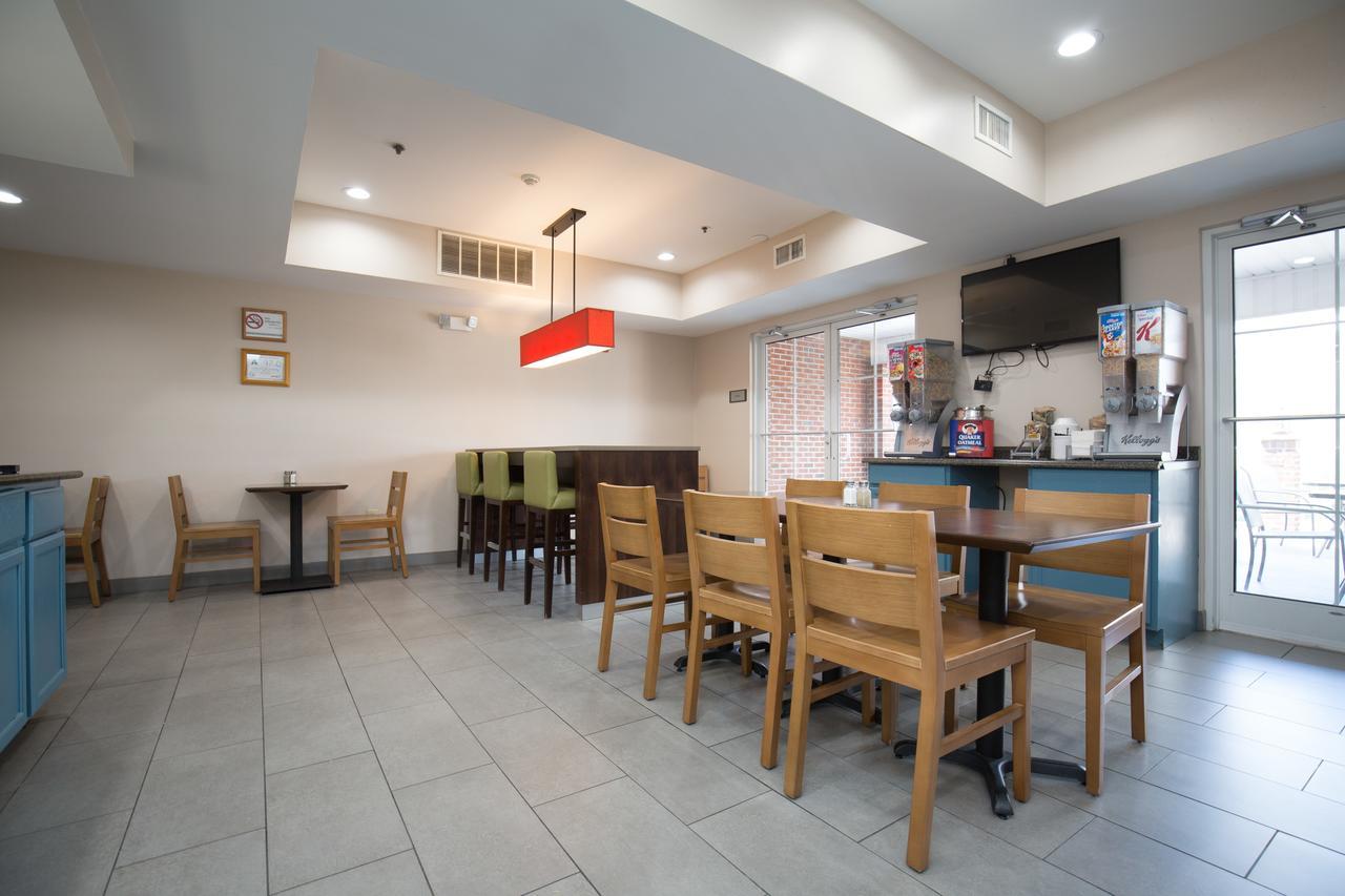 布恩乡村套房酒店 外观 照片